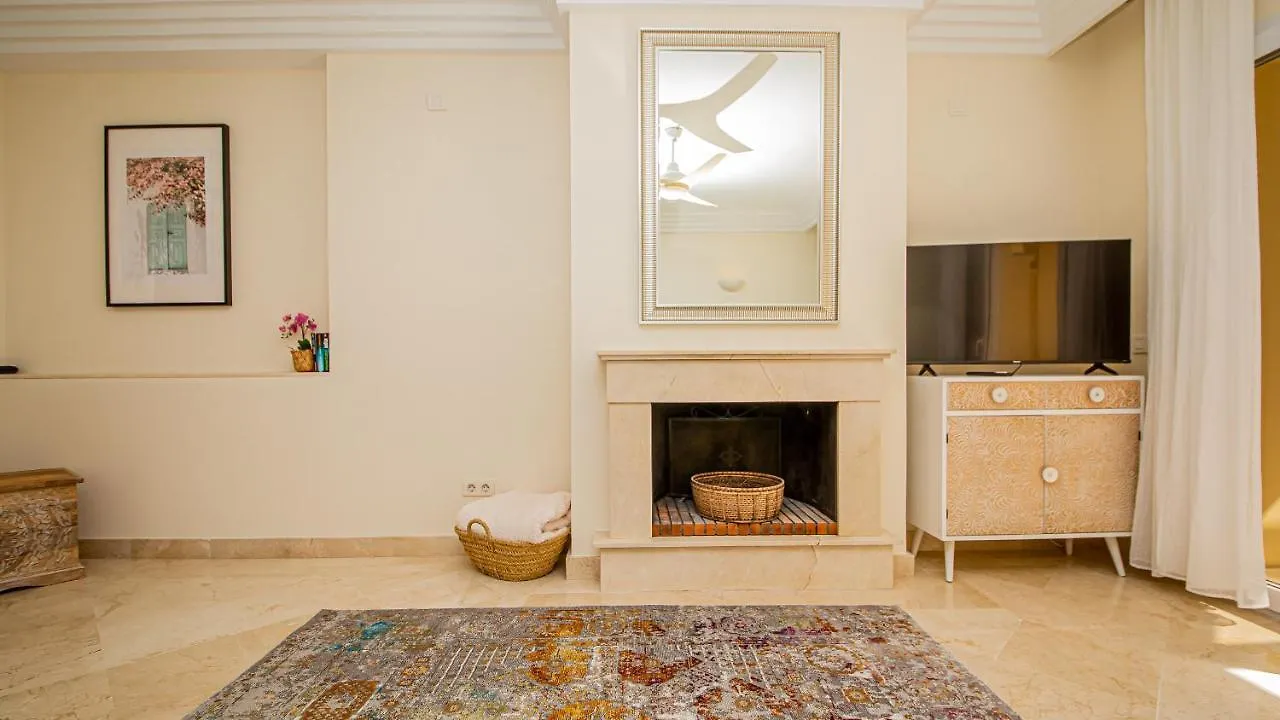 Majestic Hills 1 5 Apartment Casares